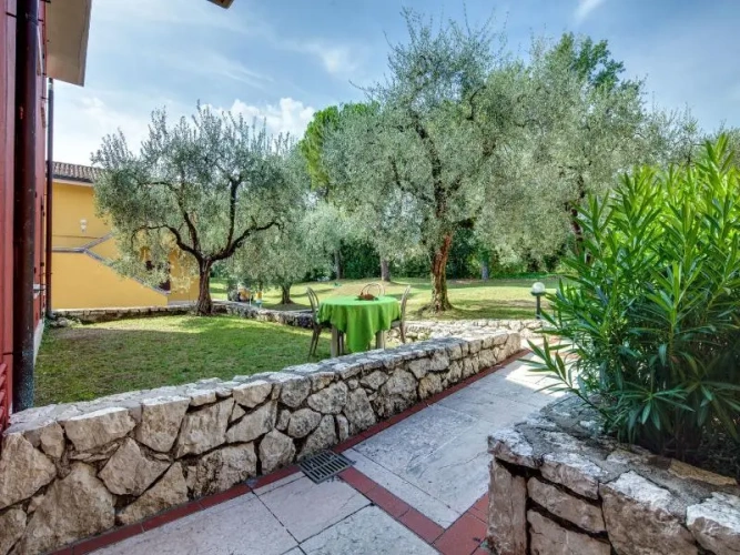 2 Bedrooms Apartment with balcony