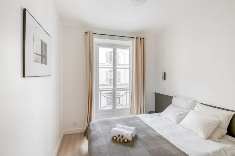 Splendid Haussmann Flat