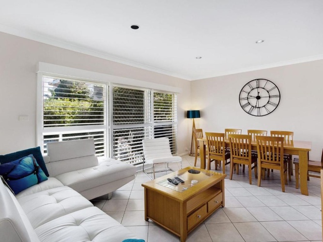 3 Bedrooms Cottage