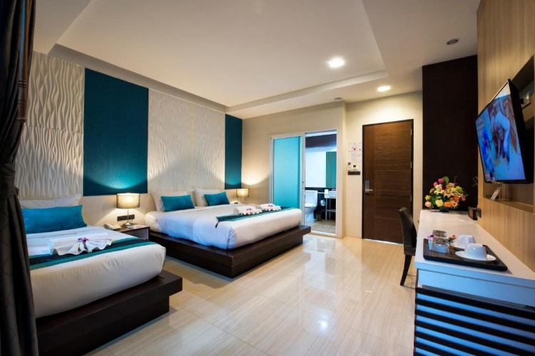 Deluxe Triple room