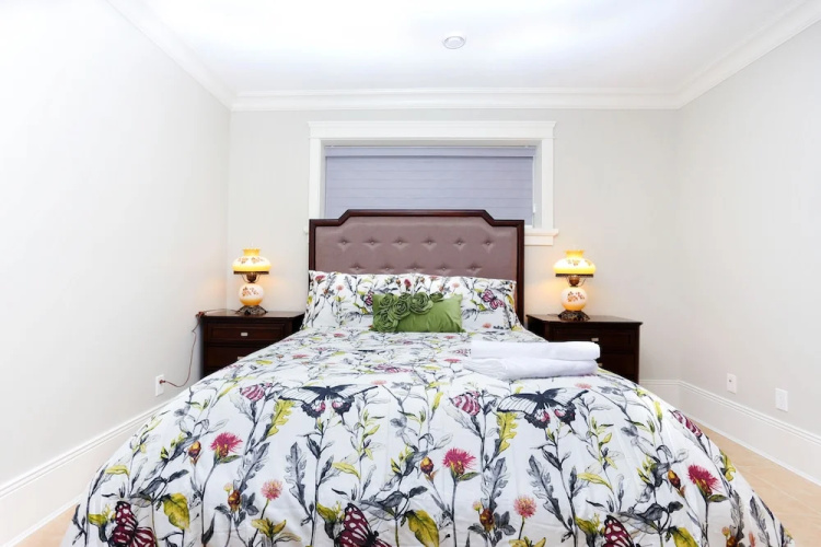 Charming Suite Cypress by Elevate Rooms