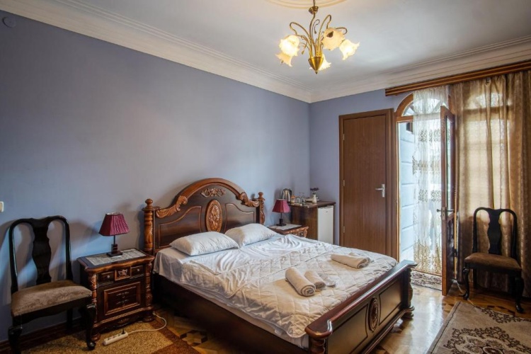 Deluxe Triple room