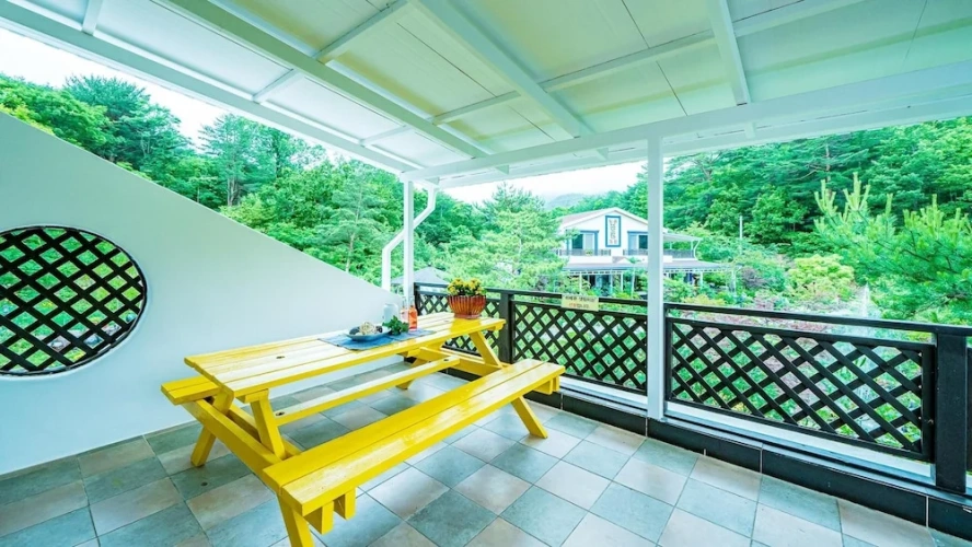 1 Bedroom Standard room with balcony
