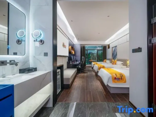 Deluxe Triple room
