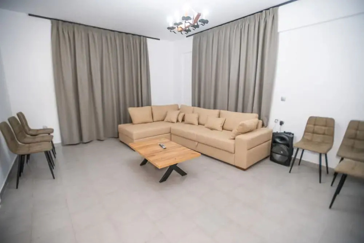 Sinani Villa - Garden Oasis With Private Pool