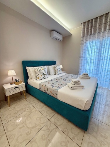 Comfort Double room with balcony and with city view