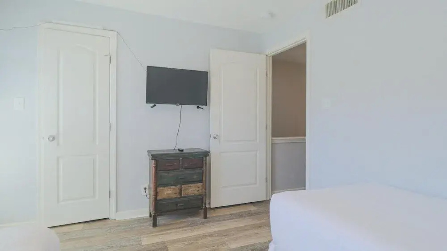 Oak Glen Unit 84