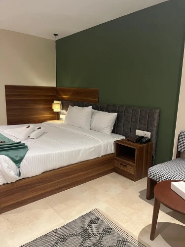 Standard Double room with city view