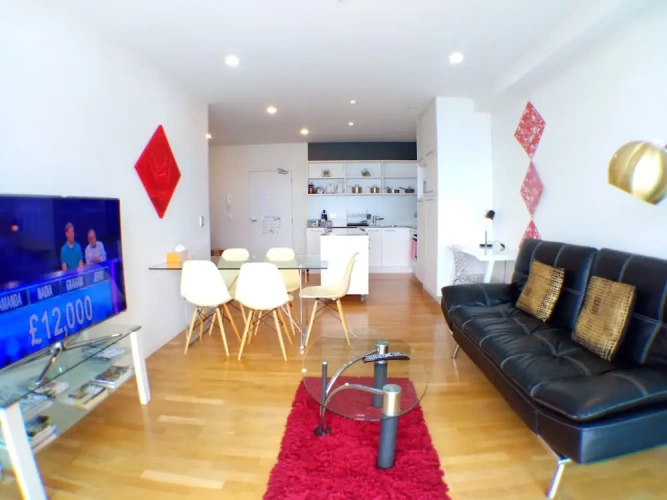 2 Bedrooms Comfort Apartment with sea view