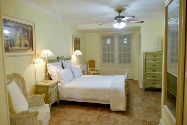 1 Bedroom Luxury Apartment