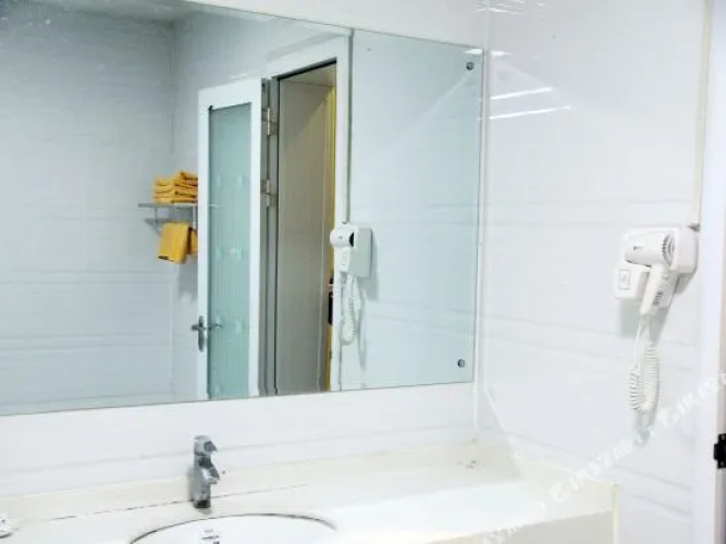 Dongcheng Grand Hotel