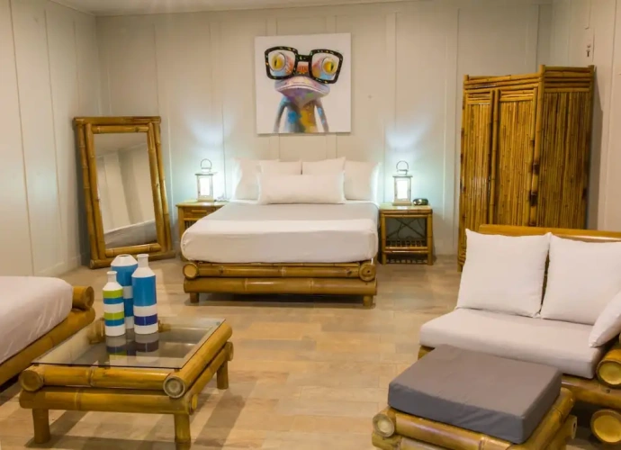 Double Suite
