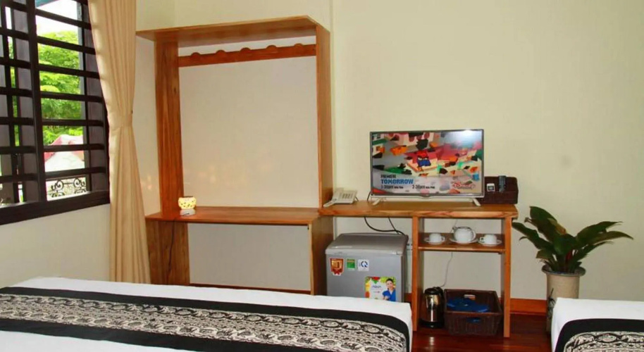 Leaf Homestay