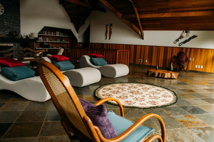 La Réserve Suites