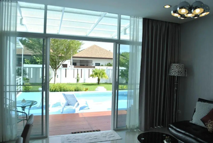 Siam Twins Villa A