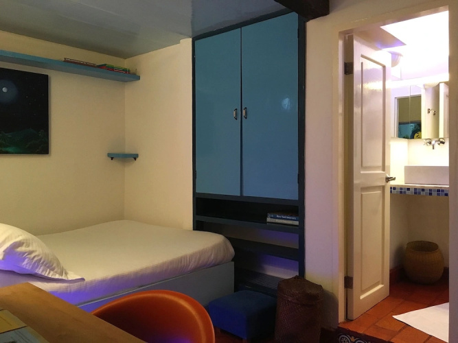 Lez Lezards Bed & Breakfast