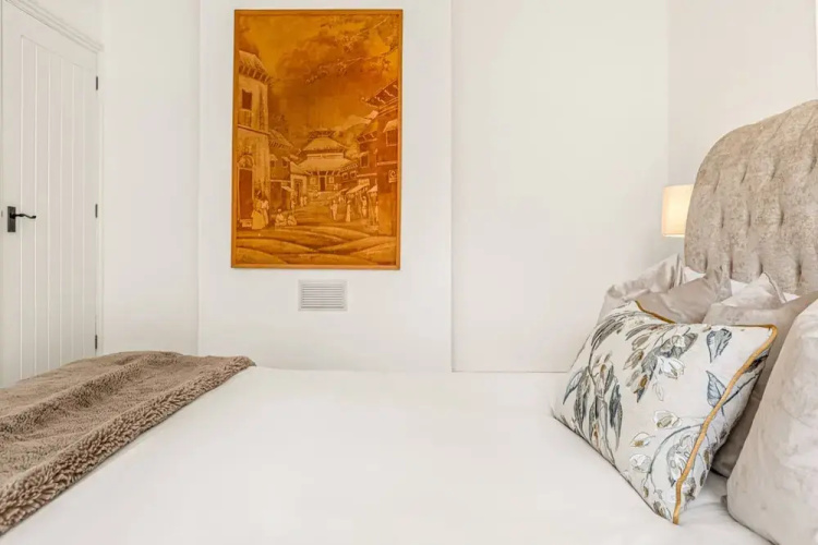 Wisteria Way - From 200 Per Night