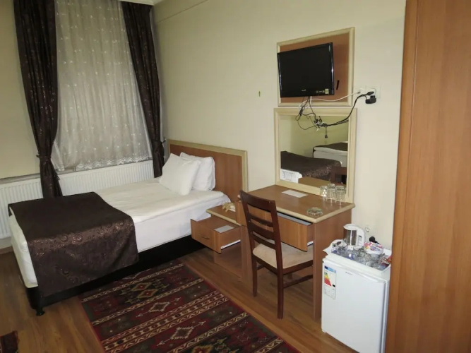 Birlik Sahin Hotel