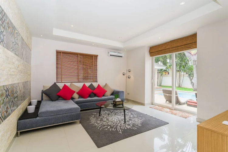 Luxury Pool Villa 54
