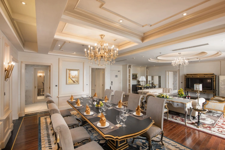 Presidential Suite