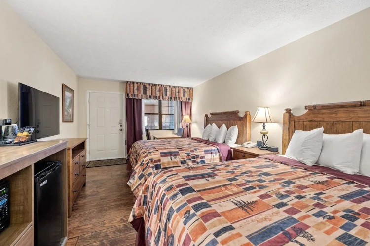 Deluxe Quadruple room