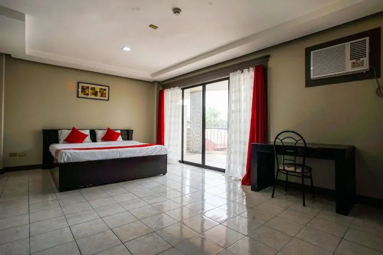 OYO 192 Tcc Condo - Hostel