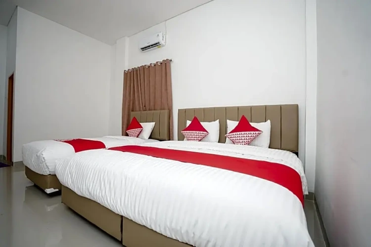 Superior Triple room