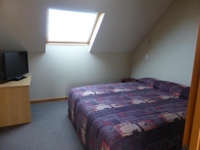 1 Bedroom Suite
