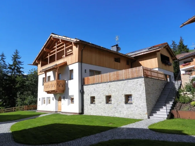 2 Bedrooms Premium Apartment with mountain view