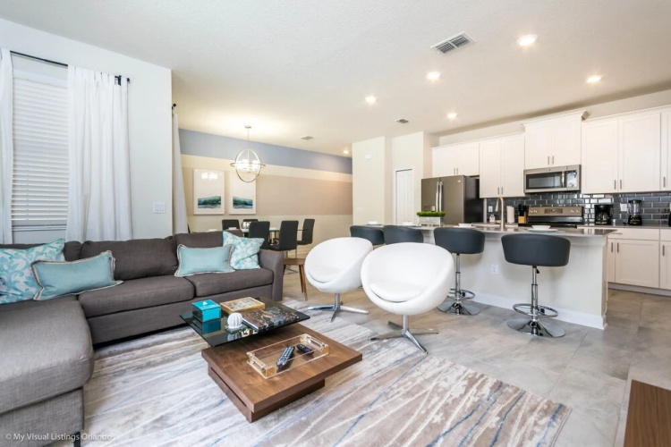 1565 Plunker Drive
