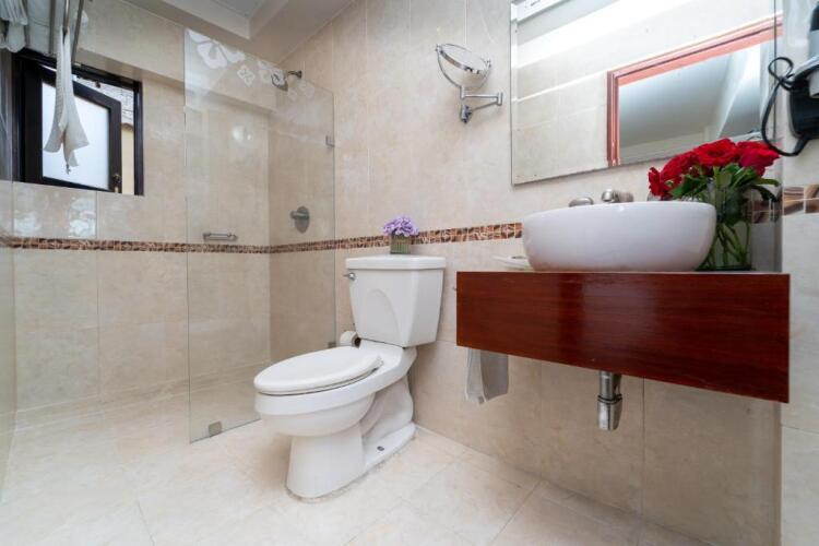 Casa de las Flores HotelOver view