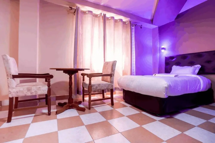 Jimlizer Hotel Limited - Buruburu