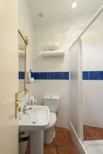 Triple room