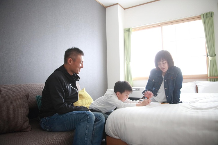Standard Triple room