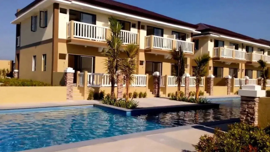 Aquamira Resort & Residence