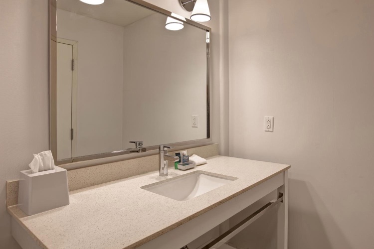 Four Points By Sheraton Peoria photo 11