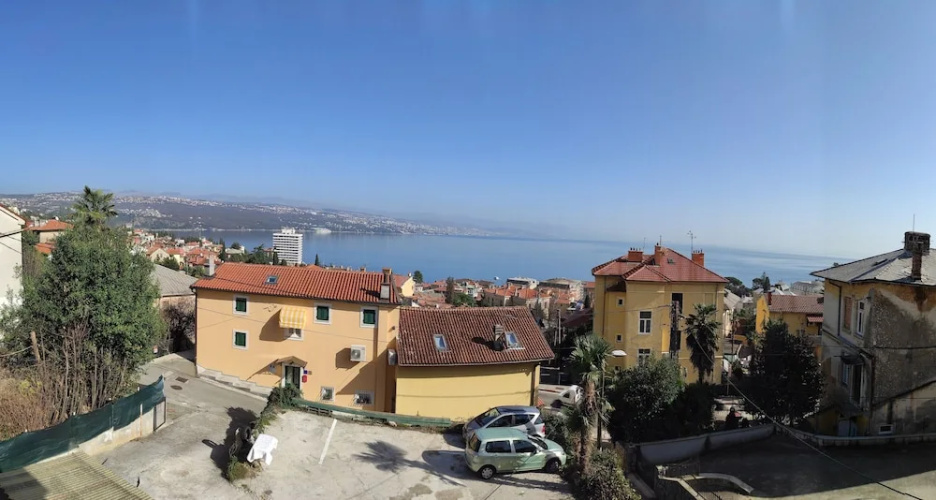 Karolina Apartment