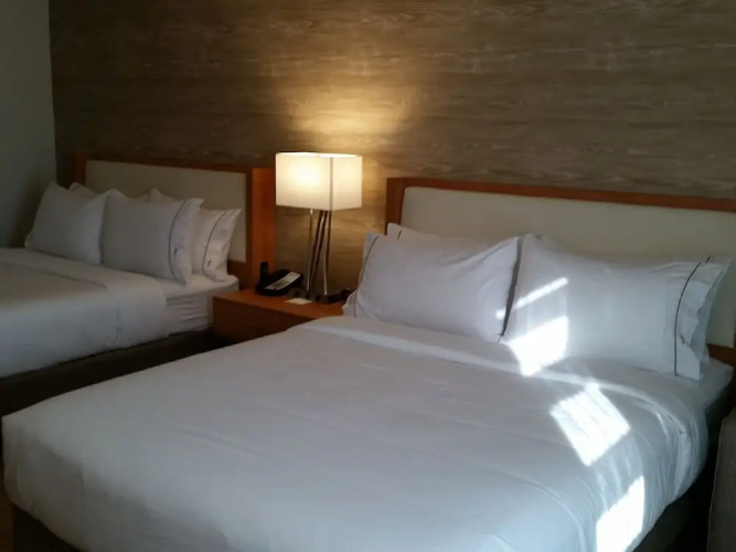 Sleep Inn & Suites