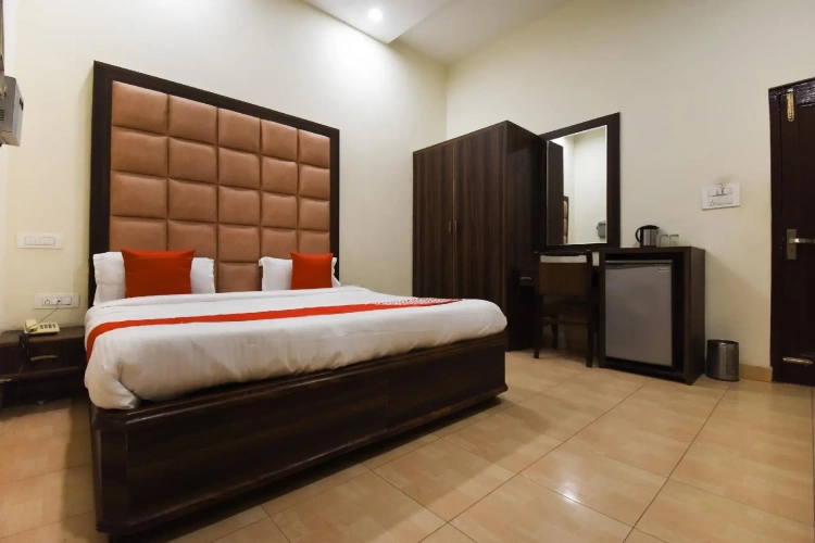 Deluxe Double room
