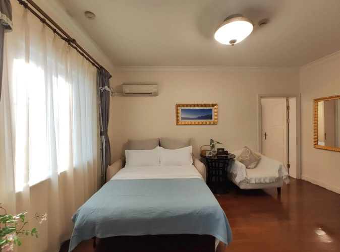 Ladoll Service Apartment