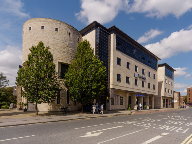 Travelodge York Central photo 23