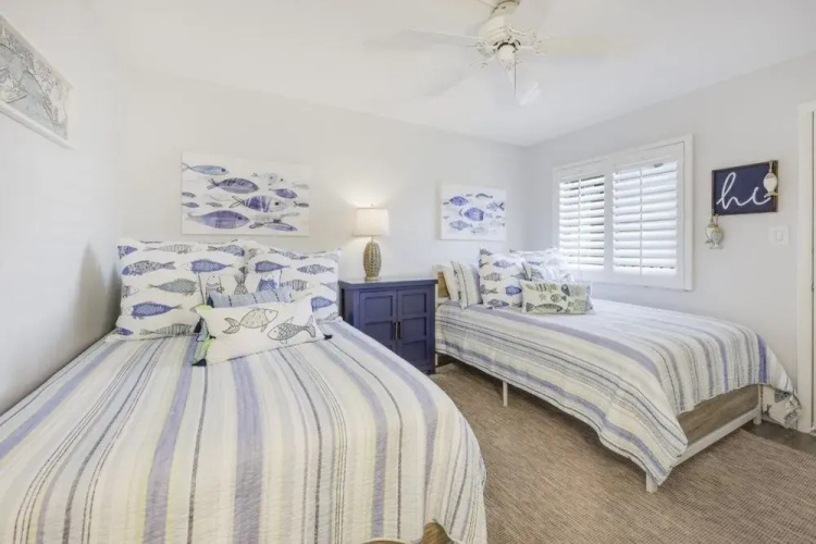 Loggerhead 282 2 Bedroom Condo by RedAwning