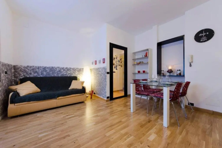 ALTIDO Elegant 1 BR Apt moments from the Sea