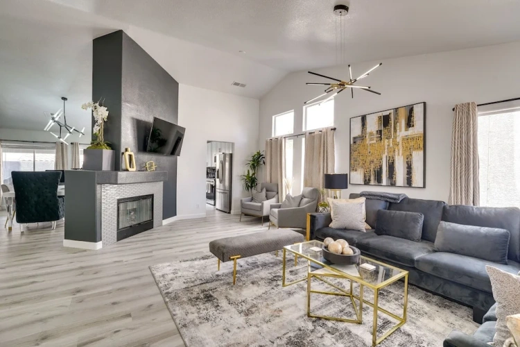 3 Bedrooms Cottage