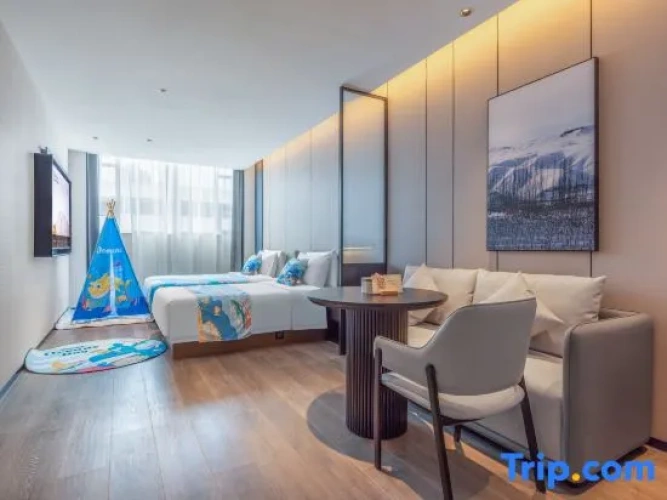 Standard Twin Family room