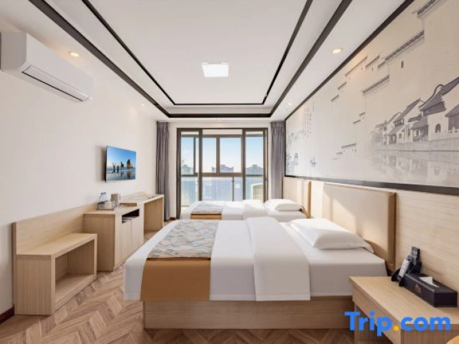 Premium Twin room