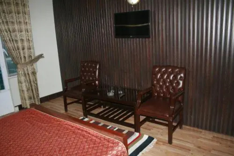 Pine Top Naran