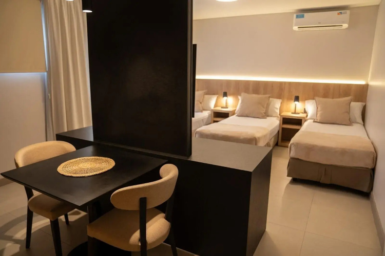 Urbana Suites