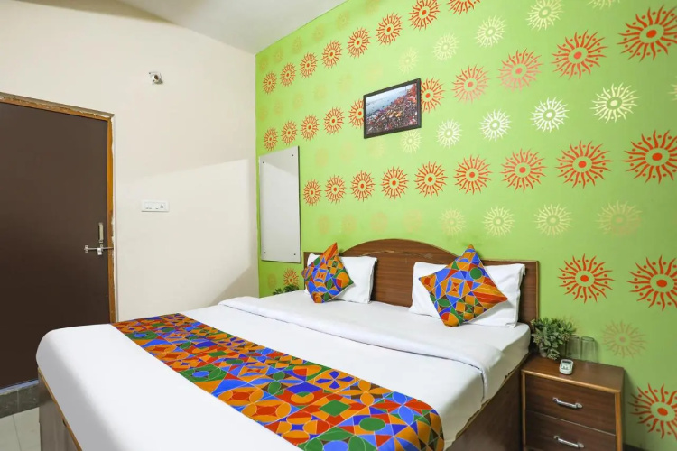 Hotel Kashi Khand