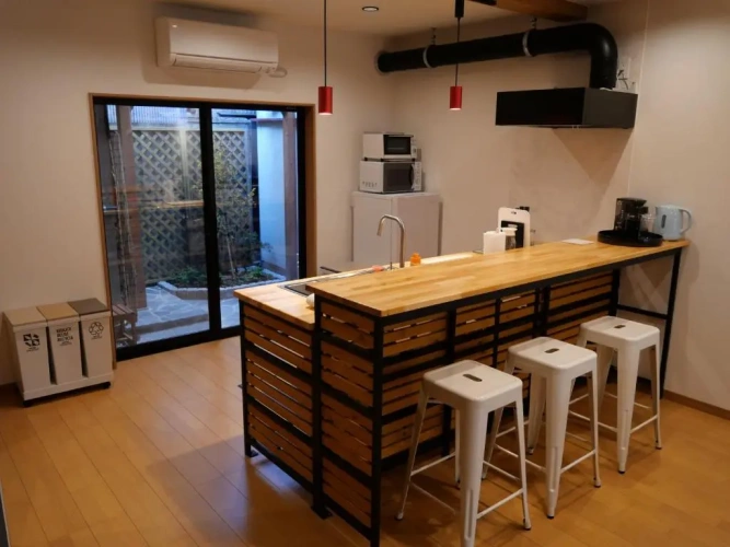 2 Bedrooms Cottage